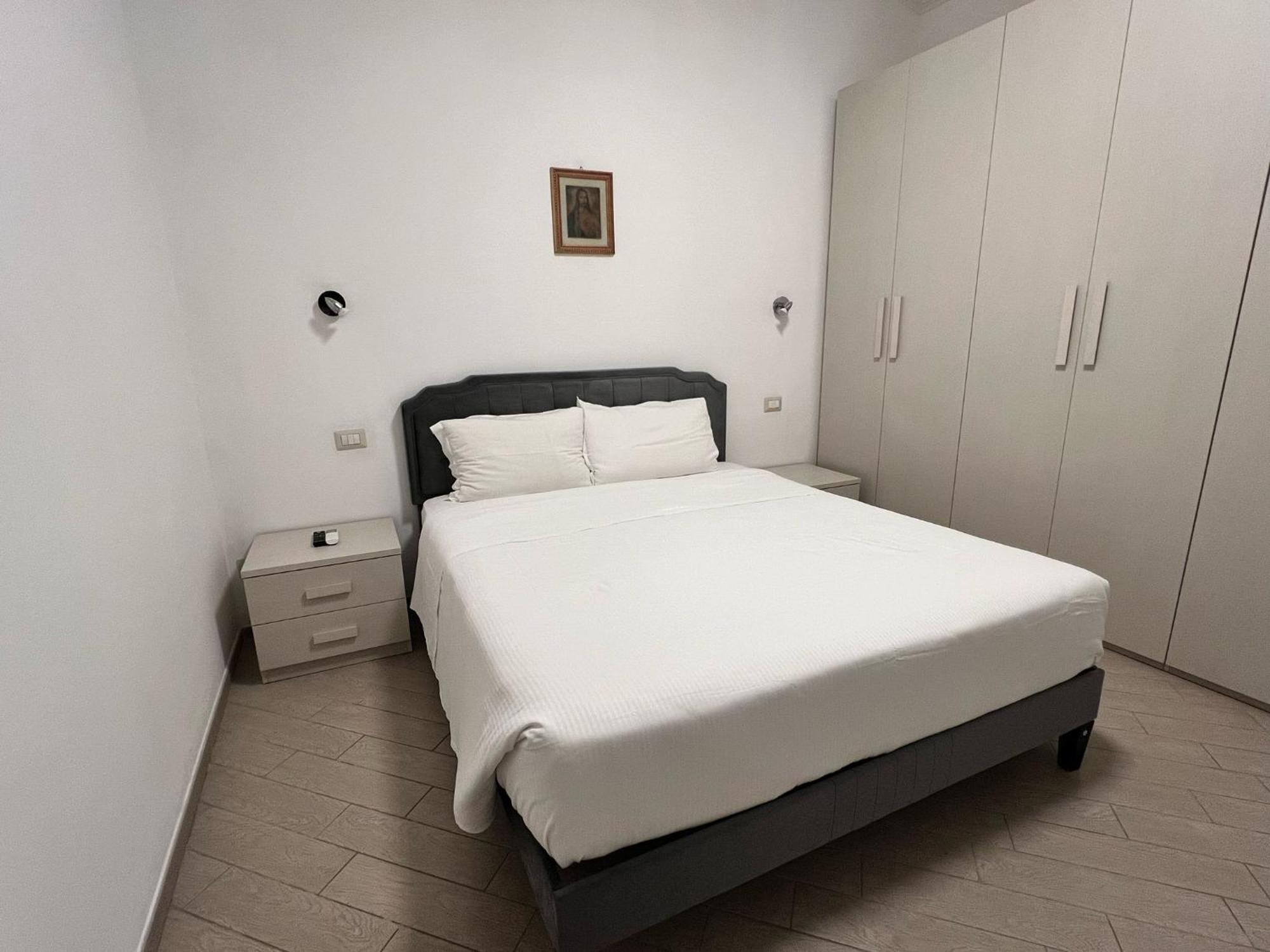 Roma Chic Residenza Gemelli Apartment Exterior foto
